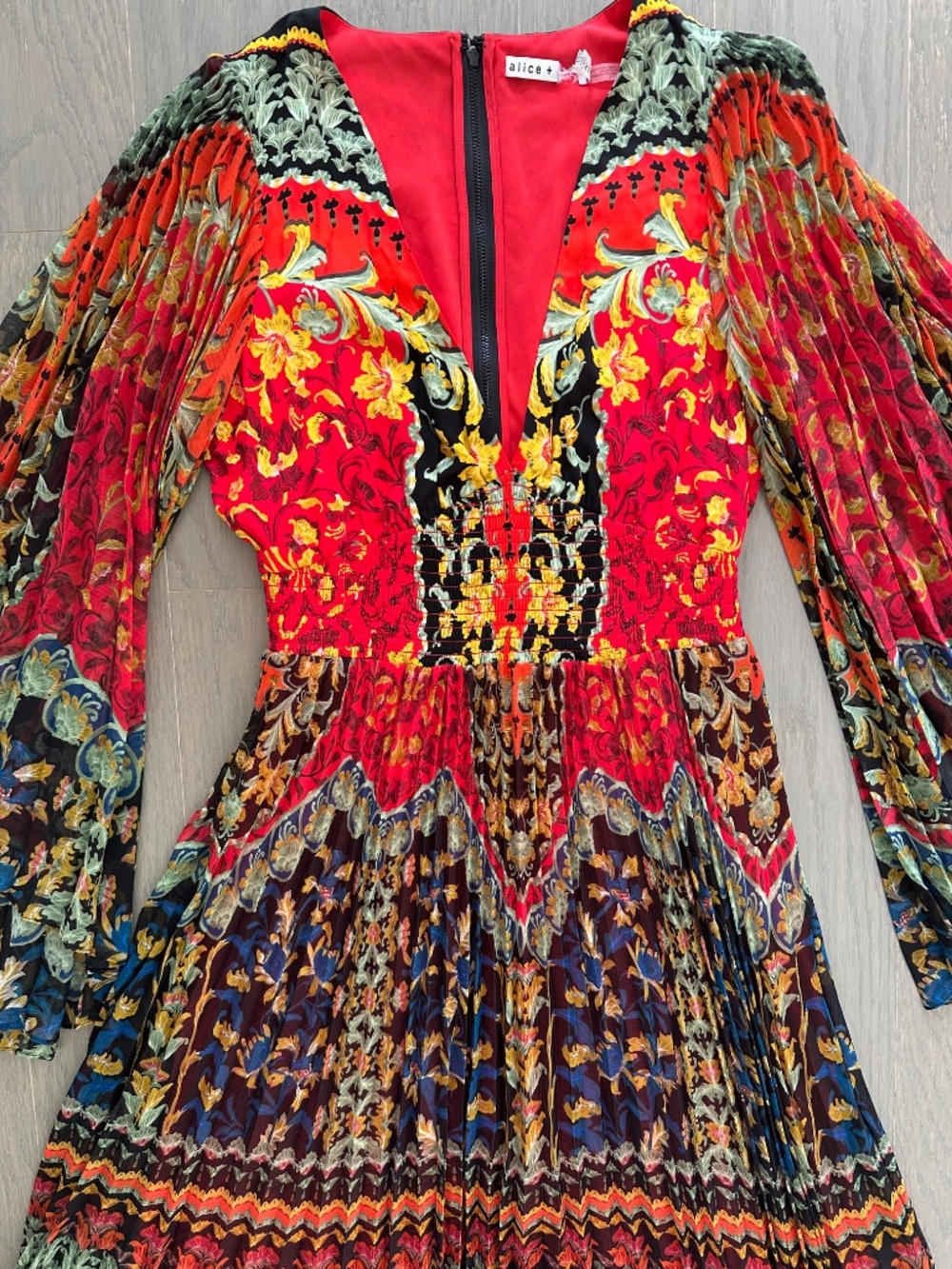 Alice + Olivia Bennet Pleated Maxi Dress Love Note Red Smocked Waist - Size 2 - Picture 5 of 10